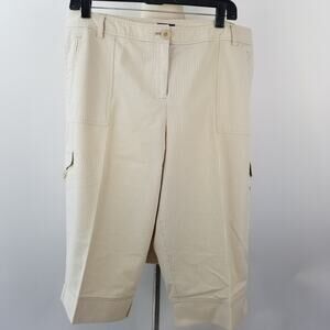 Izod Tan White Stripe Capri Cargo Type Shorts Ties at Knee Pockets Vintage 16